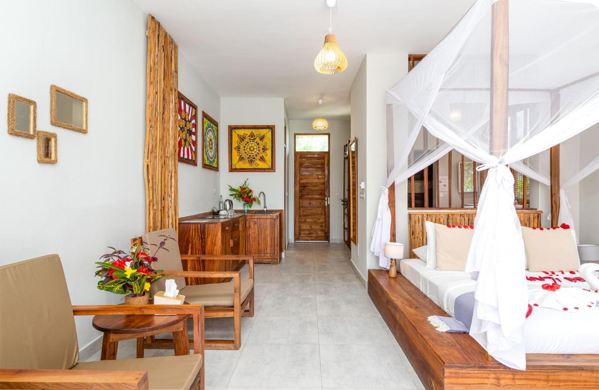 Zanzibella Hotel & Spa Kiwengwa  Kültér fotó Deluxe Room